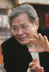 山本峯章